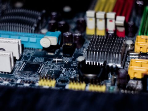 Im Videocast mit Svenja Mevissen von der Lang AG – Transparente LED-Technologie LIAM