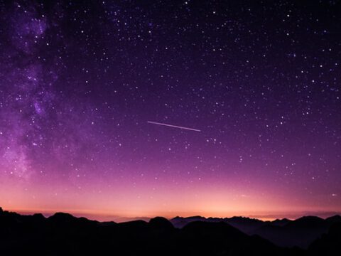 Von Neutronensternen bis zur Tiefsee: Forschungsmagazin der Goethe-Universität berichtet über „Fremde Welten“